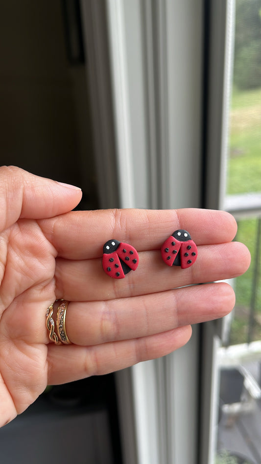 3.0 Ladybug stud earrings