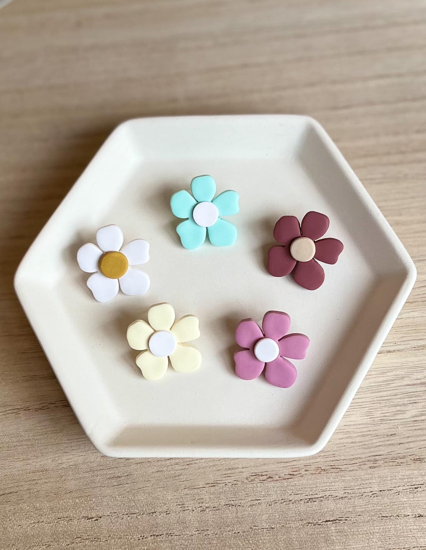 6. Daisy - handmade polymer clay earring stud