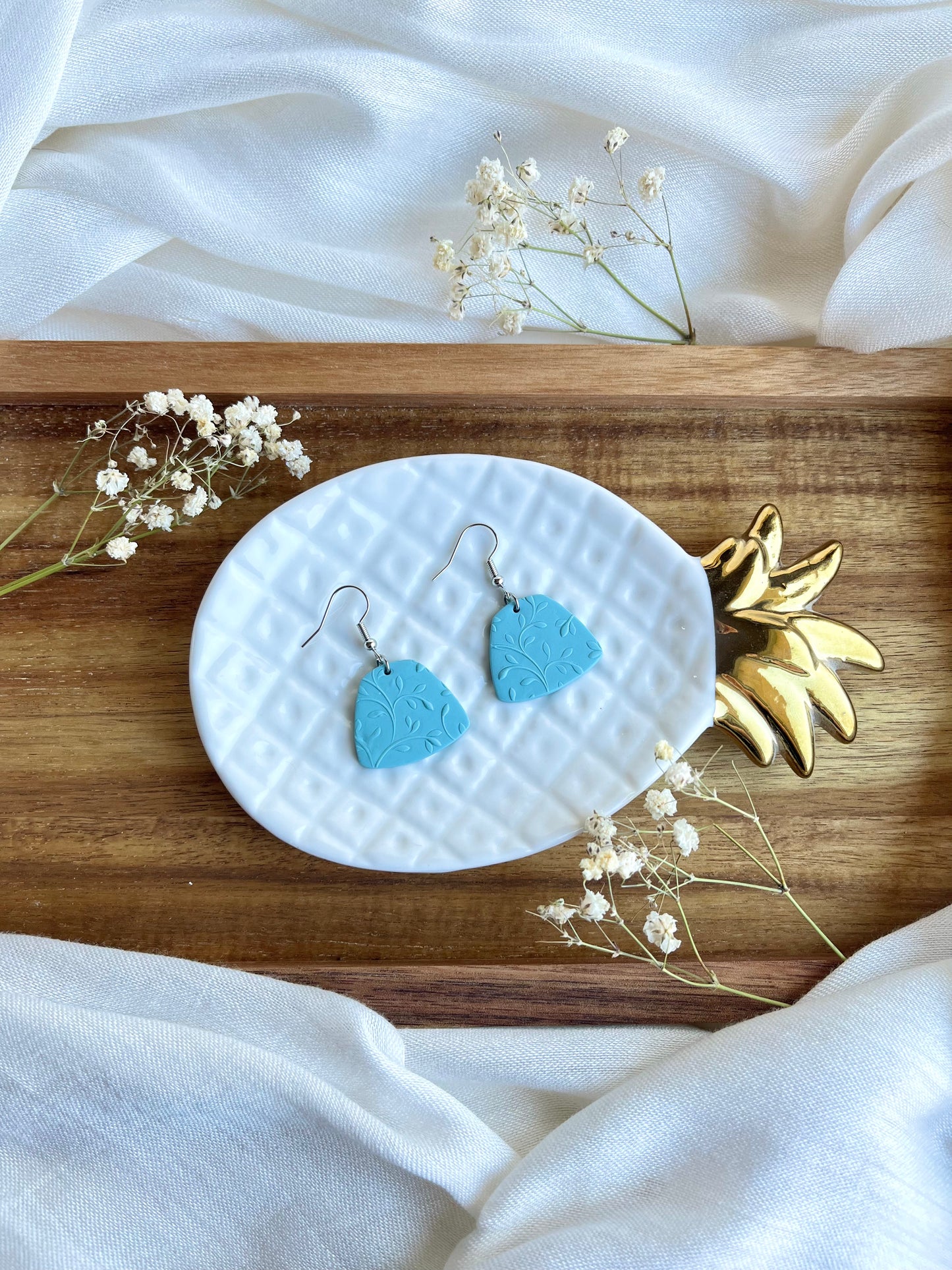 a. Blue dream, lightweight earrings, everyday wear jewelry, romantic style