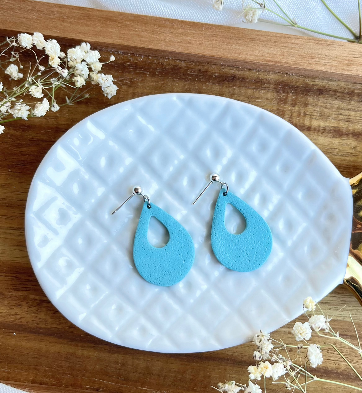 a. Ariel, lightweight earring, statement jewelry