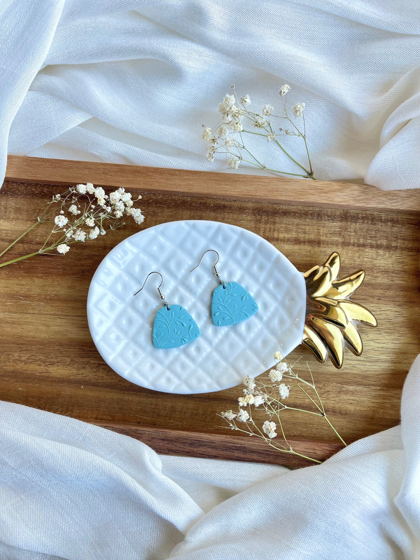 a. Blue dream, lightweight earrings, everyday wear jewelry, romantic style