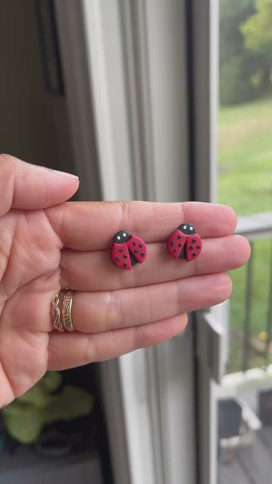 3.0 Ladybug stud earrings